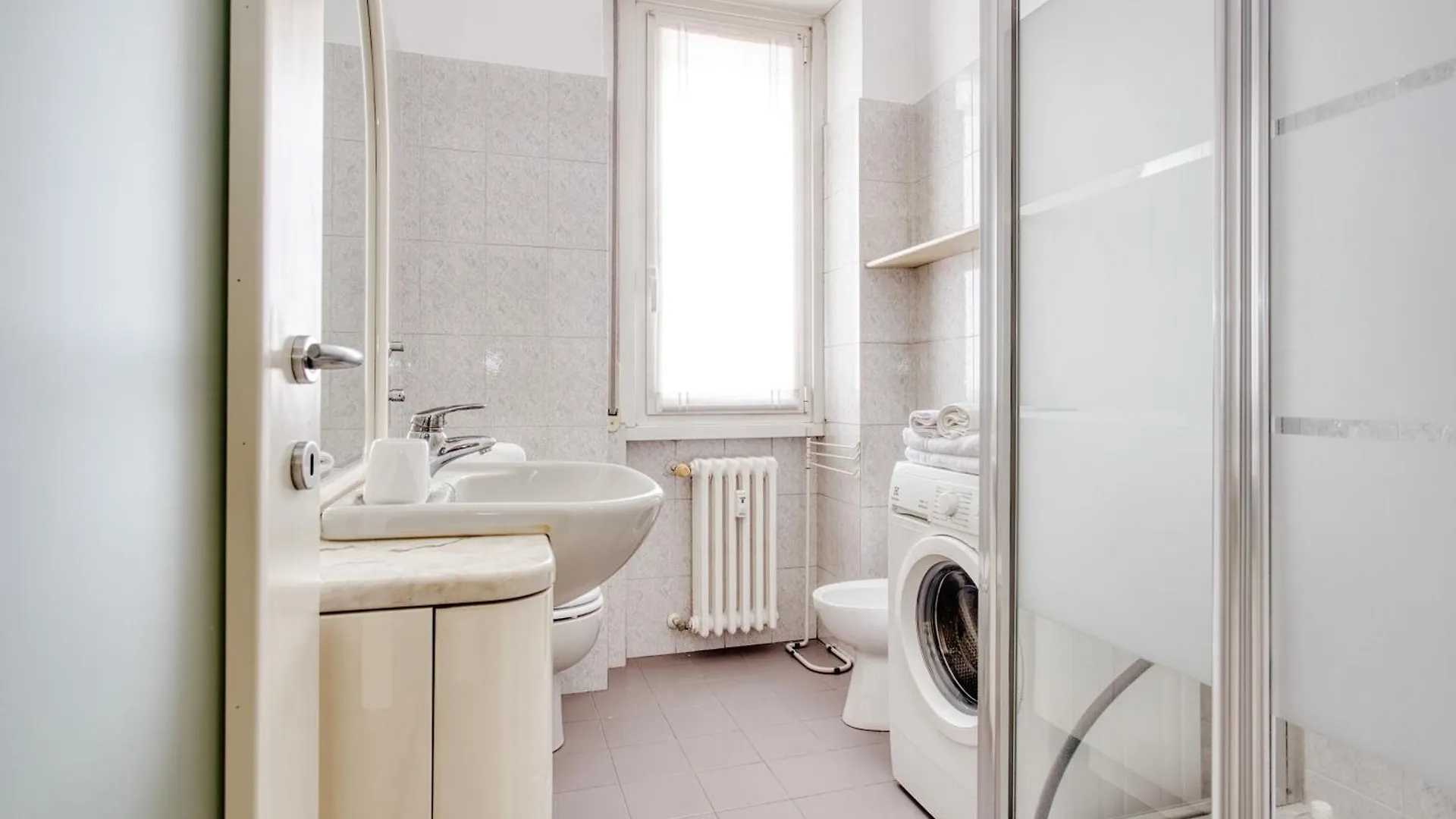 Cozy Apartment - Bande Nere 米兰
