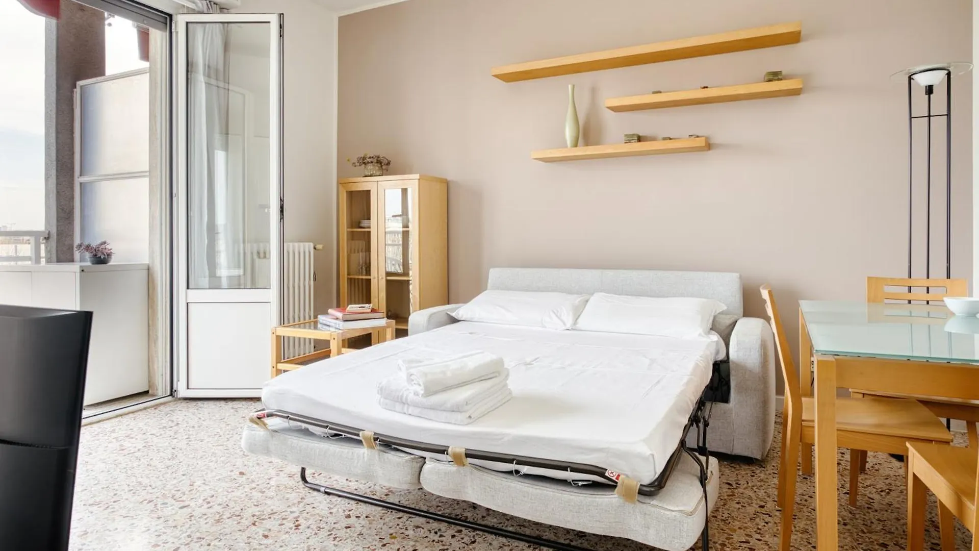 Cozy Apartment - Bande Nere 米兰 0*,  意大利